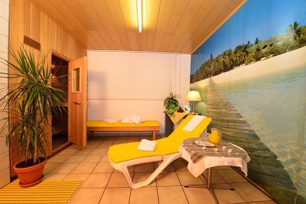 Hotel Am Buchwald Esslingen am Neckar Luaran gambar