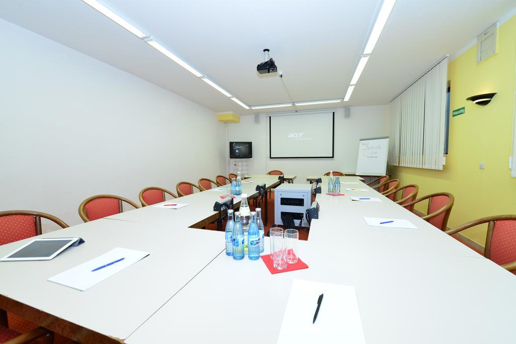 Hotel Am Buchwald Esslingen am Neckar Luaran gambar